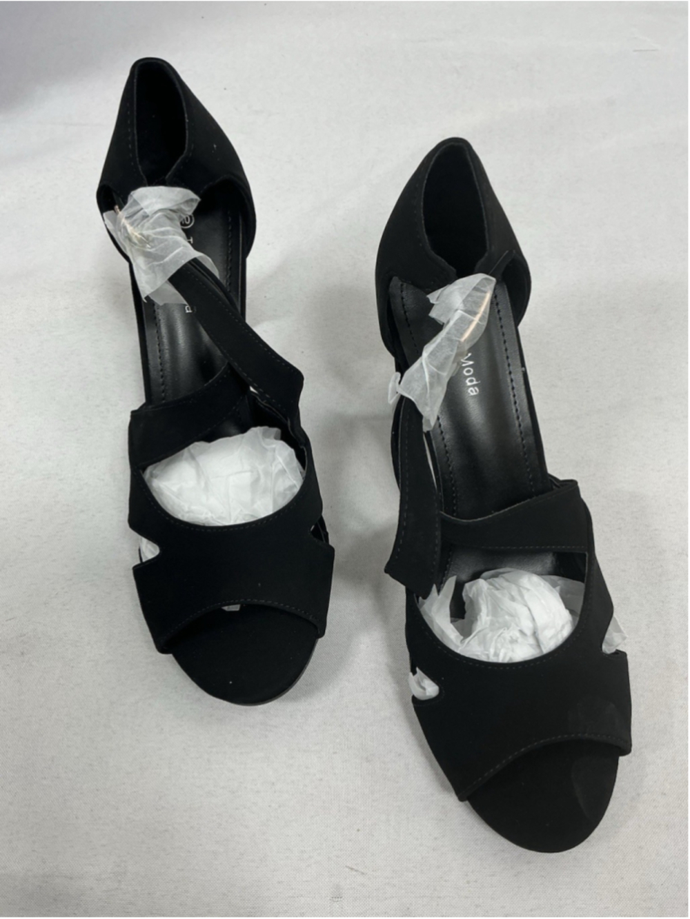 Womans New In Box Top Moda Amanda Strappy Sandals Size 9 Black